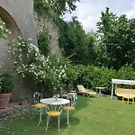 Residenza Le Ortensie 托迪